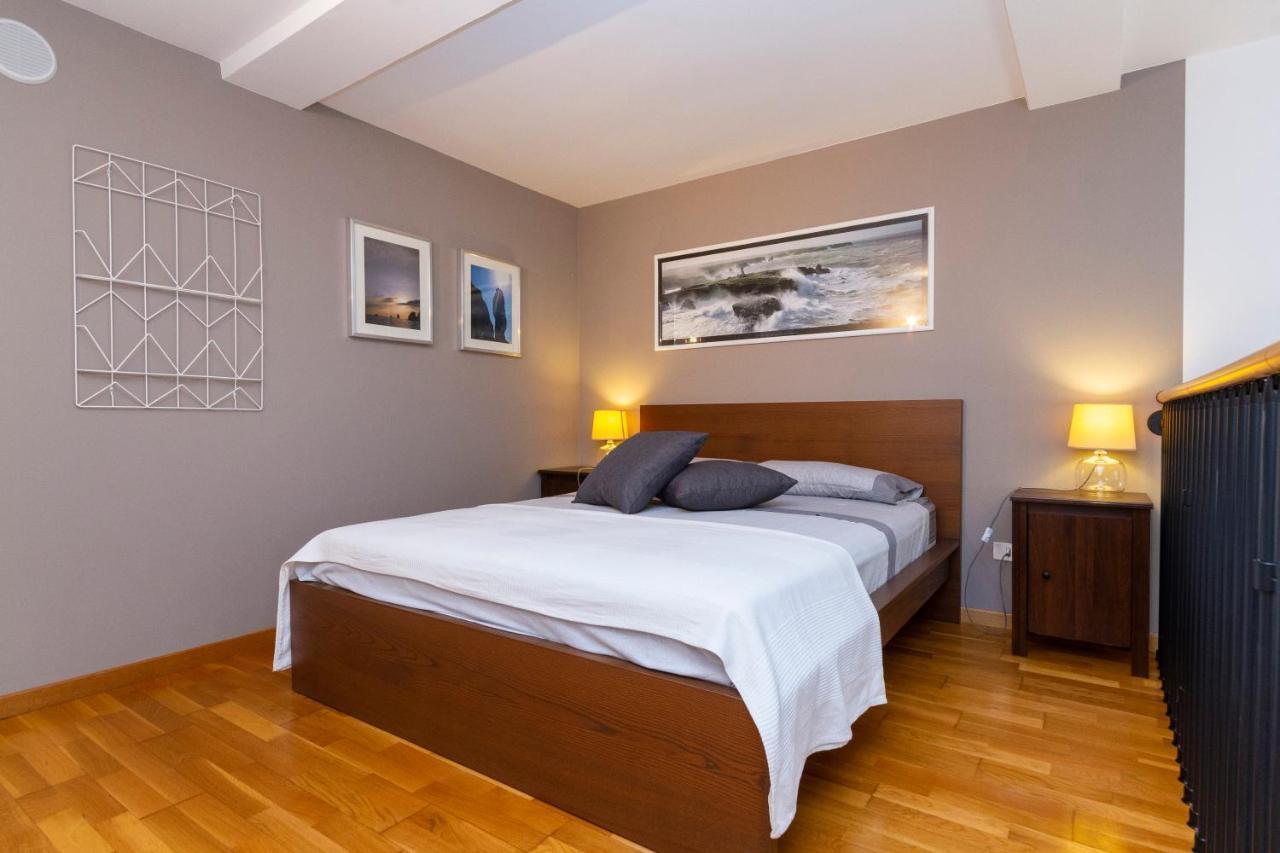 Apartamento Loft - L'Isola Che Non C'E. Turín Exterior foto